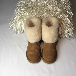 Ugg size 9
